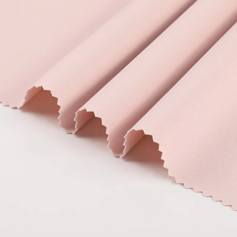 2 krypčių tamprus Softshell audinys